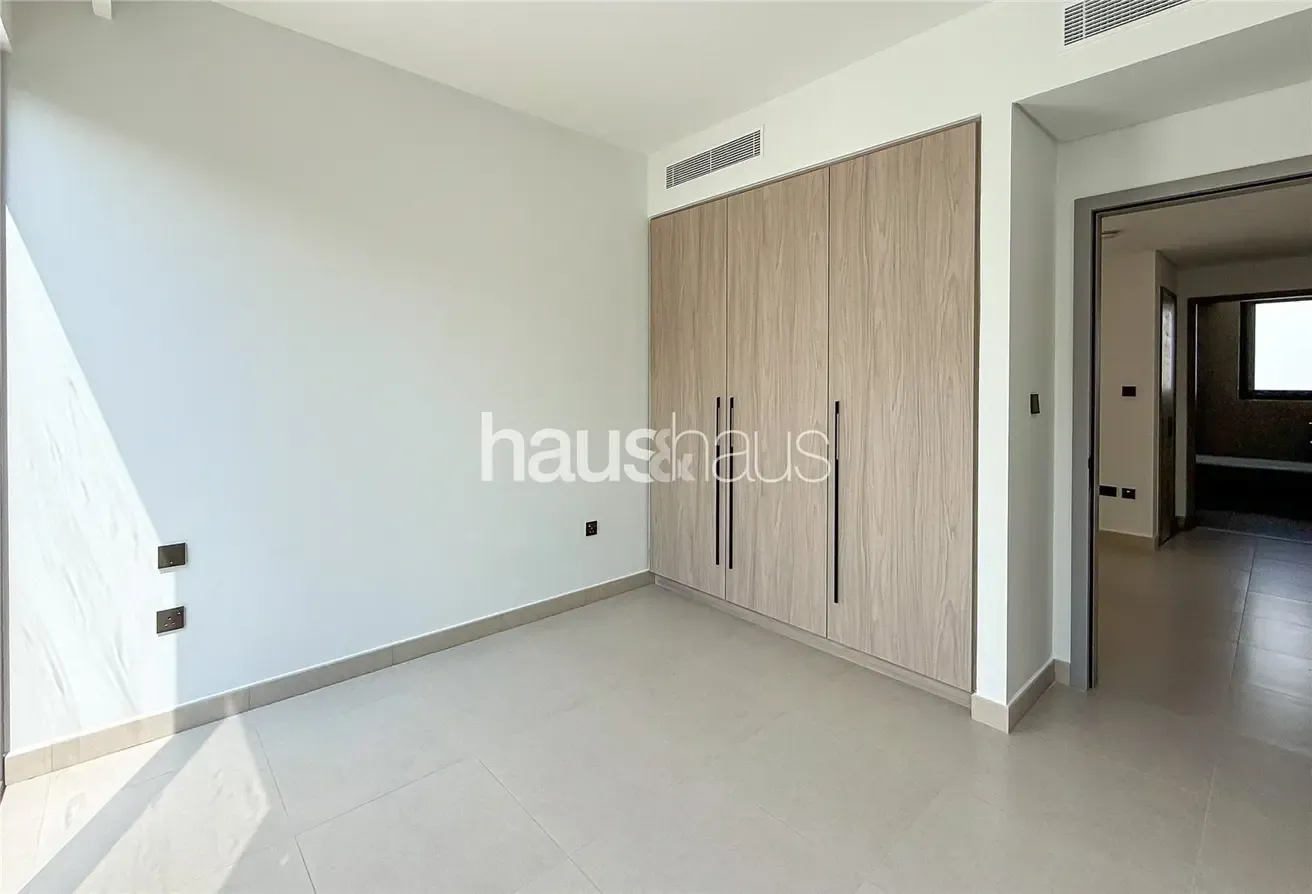 Corner Large Plot | Spacious | Prime Location