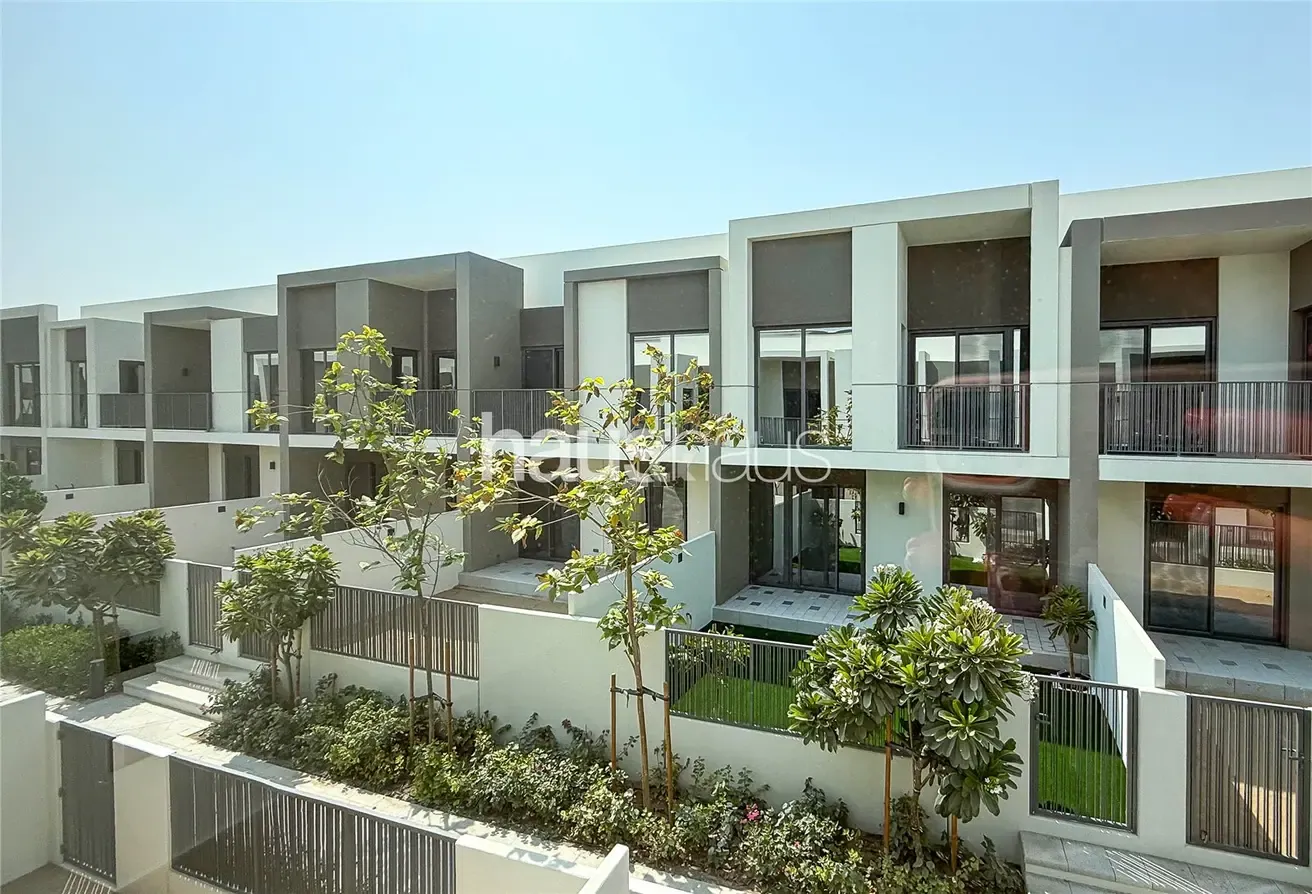 Corner Large Plot | Spacious | Prime Location