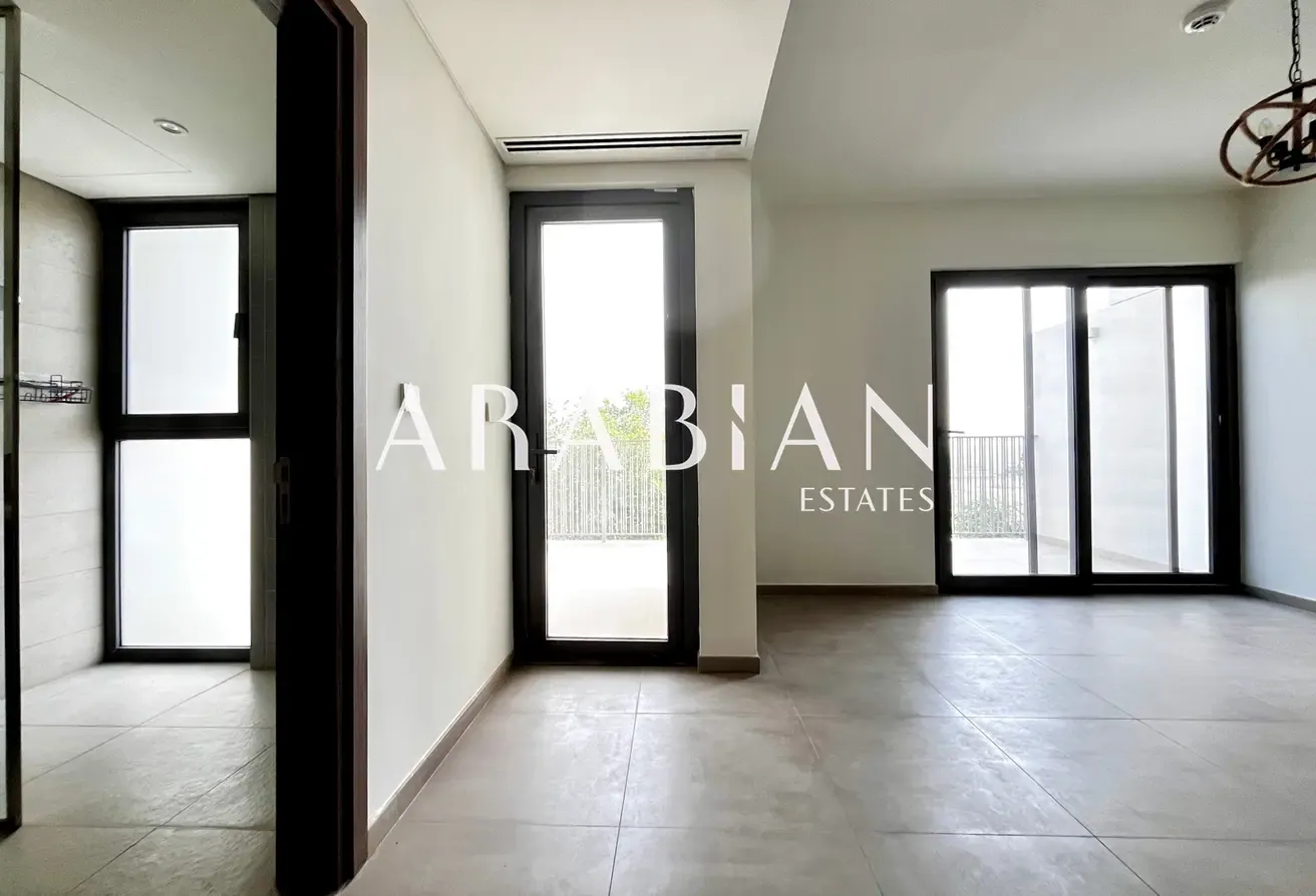 Vacant Now | 4 Bedroom + Maids | Viewable Today