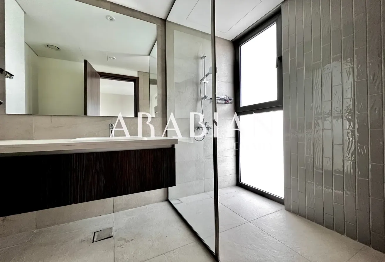 Vacant Now | 4 Bedroom + Maids | Viewable Today