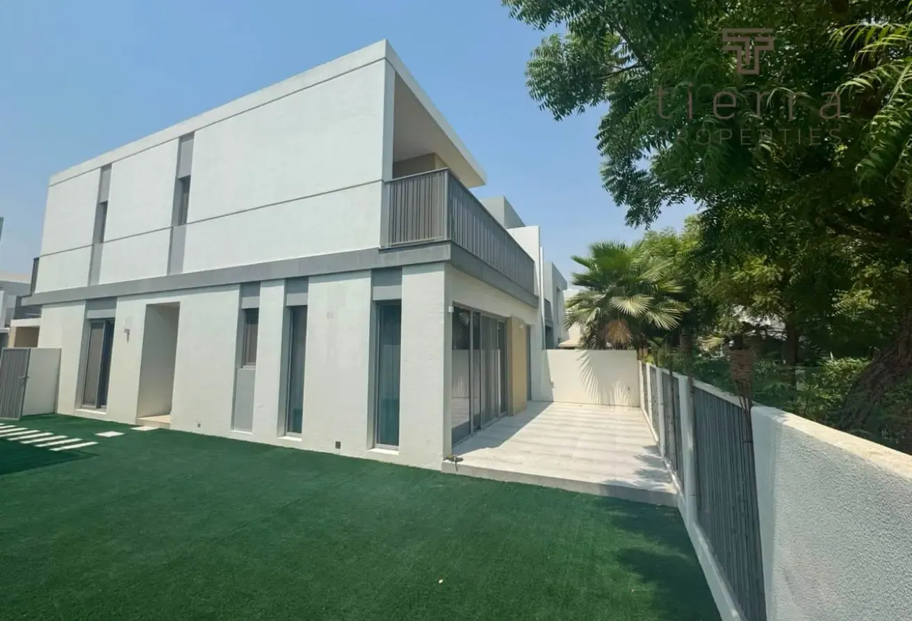 Corner Unit | Close to Pool & Park | Bigger Plot