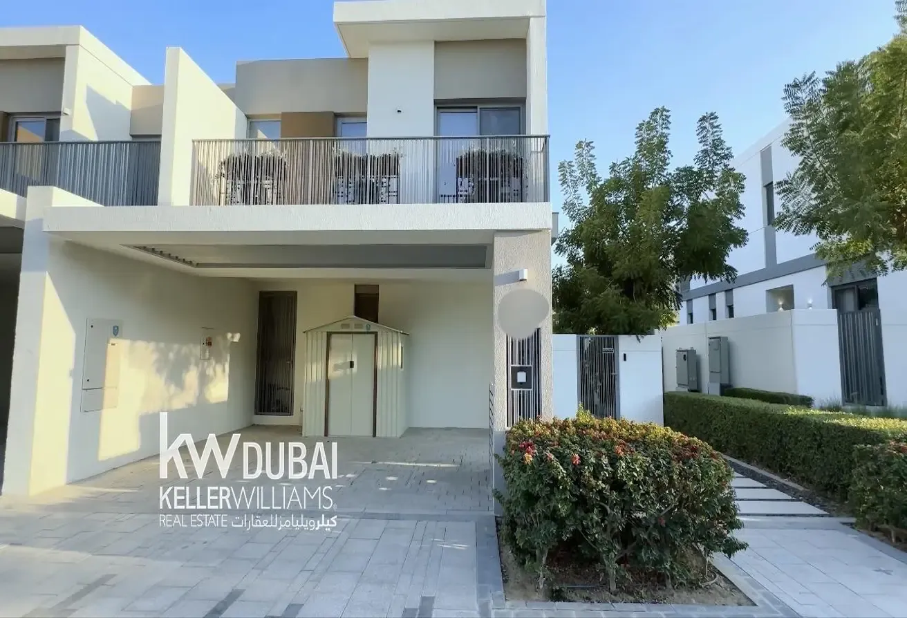 Near Entrance | Amenities & Redwood Nursery | Single Row
