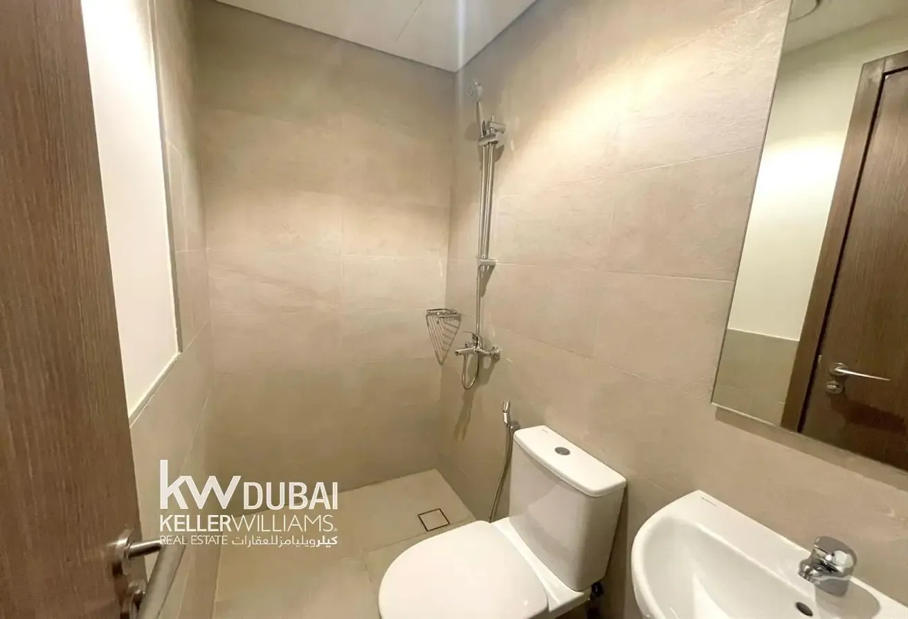 Near Entrance | Amenities & Redwood Nursery | Single Row
