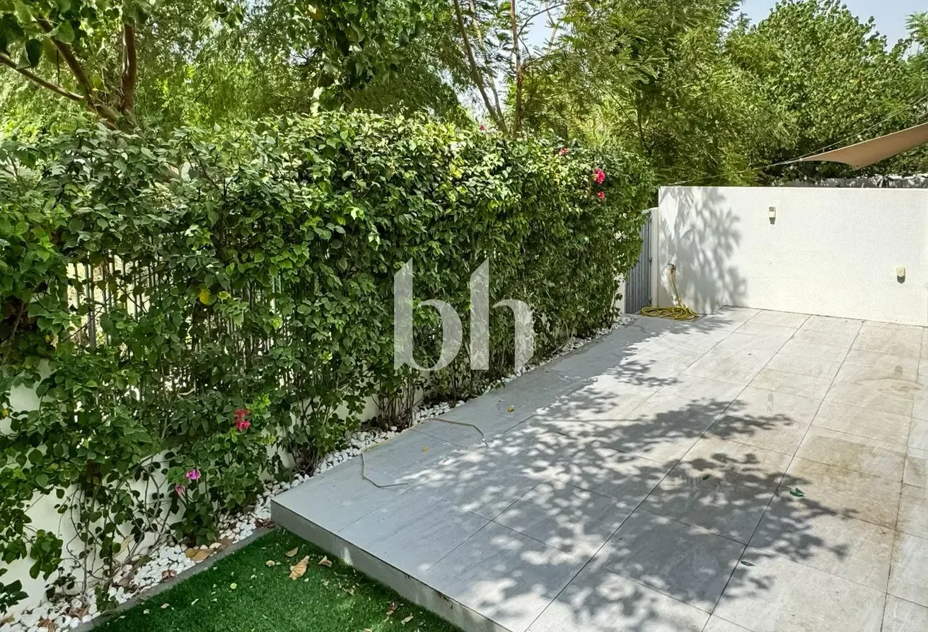 Landscped | Corner | Largest Plot | Unfurnished