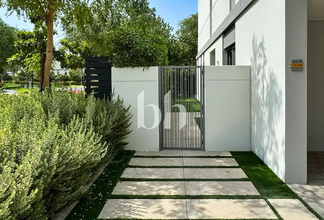 Landscped | Corner | Largest Plot | Unfurnished