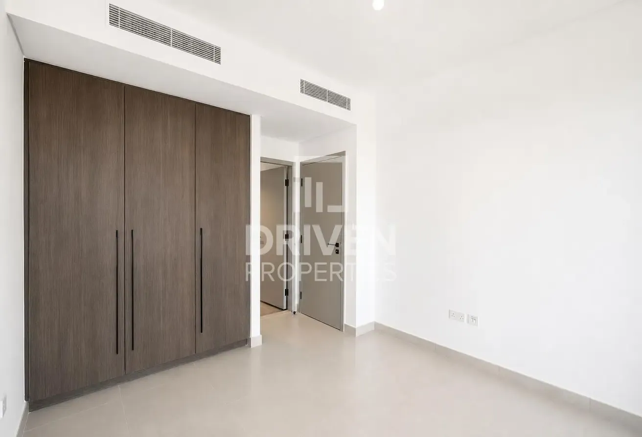 Brand New Corner Unit | Bigger Plot | Smart Home