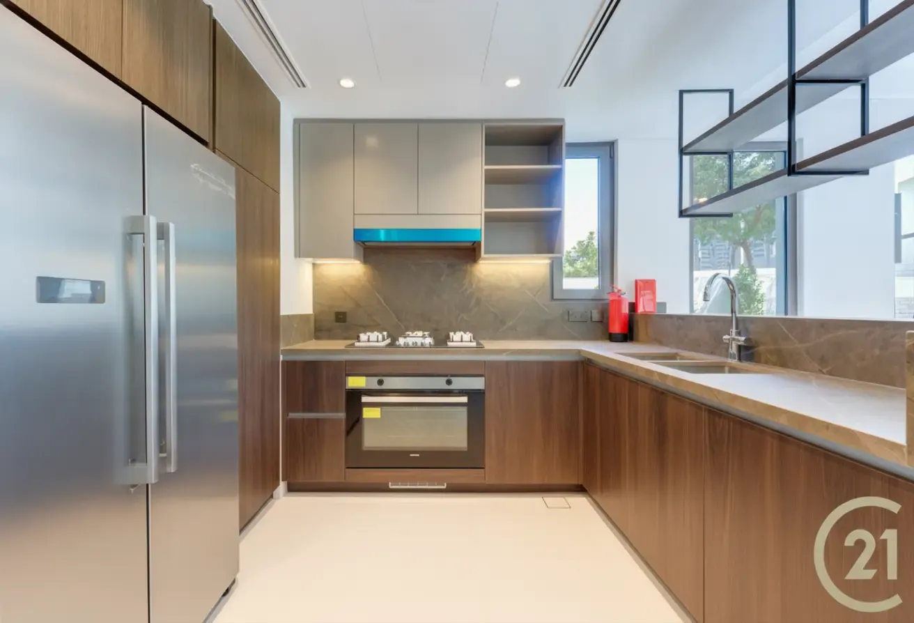 Corner Plot | Landscaped | Close to Pool