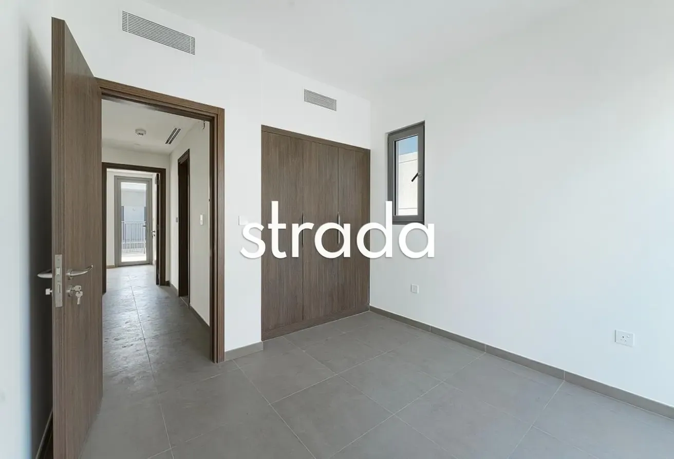 Available Sept | Landscaped Garden | Close to Pool