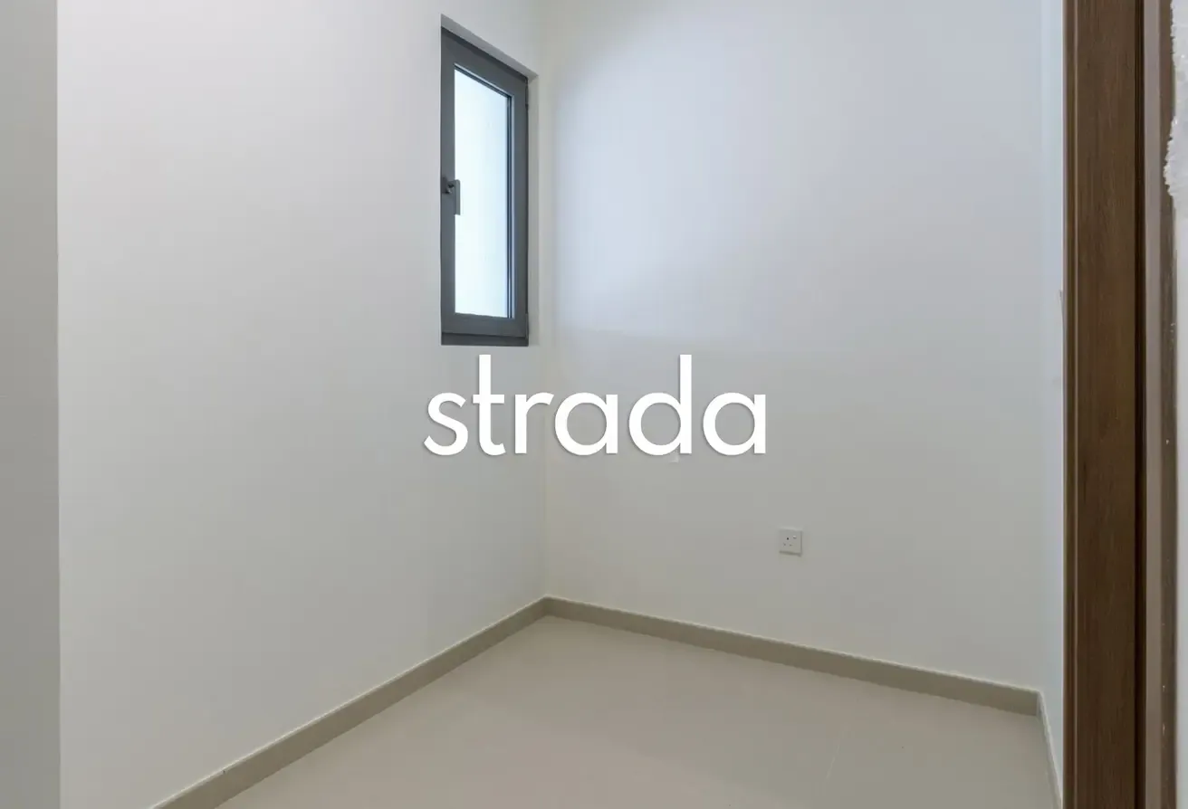 Available Sept | Landscaped Garden | Close to Pool