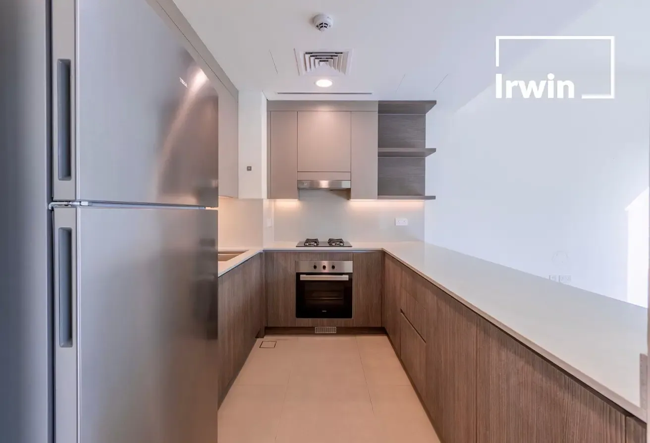Unfurnished |Back to Back | Well Maintained