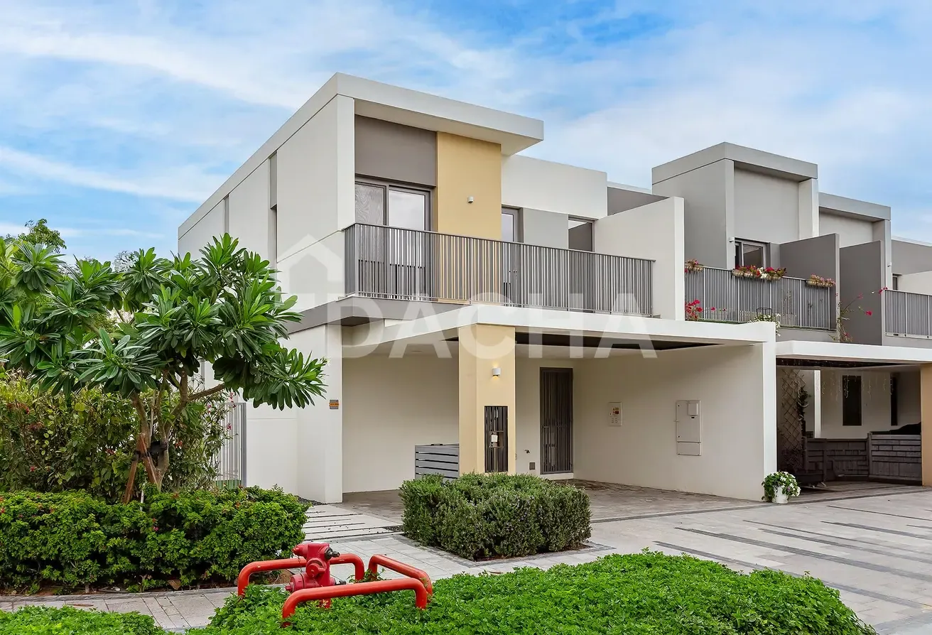 Single Row | Balcony | Family Villa