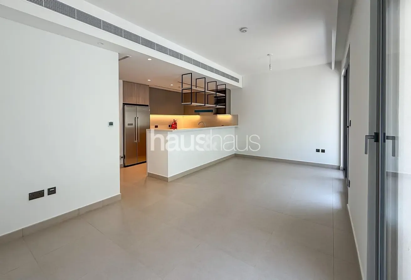 Corner Large Plot | Spacious | Prime Location