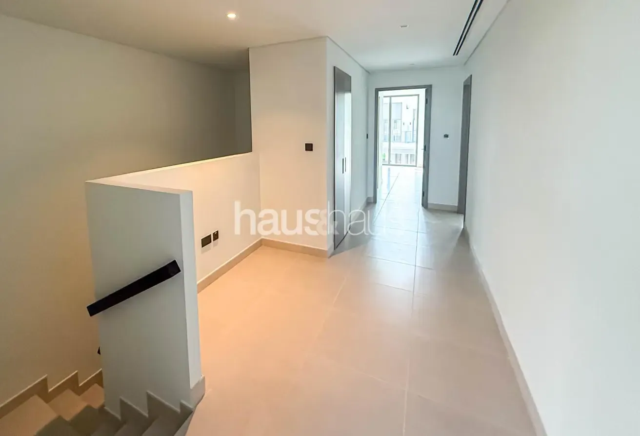 Corner Large Plot | Spacious | Prime Location