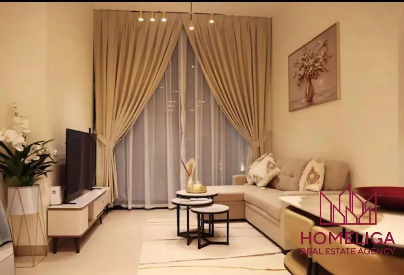 Fully Furnished | Vacant | Contemporary Living