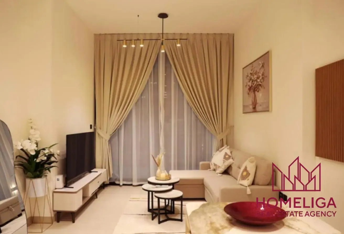 Fully Furnished | Vacant | Contemporary Living