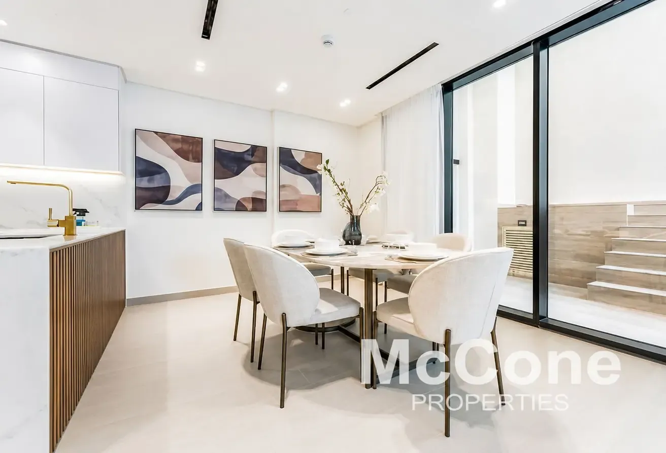 Furnished | Private Pool | Pool View