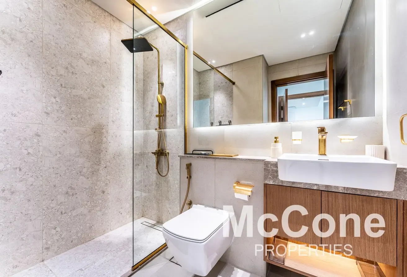 Fully Furnished | Pool View | Bright Unit