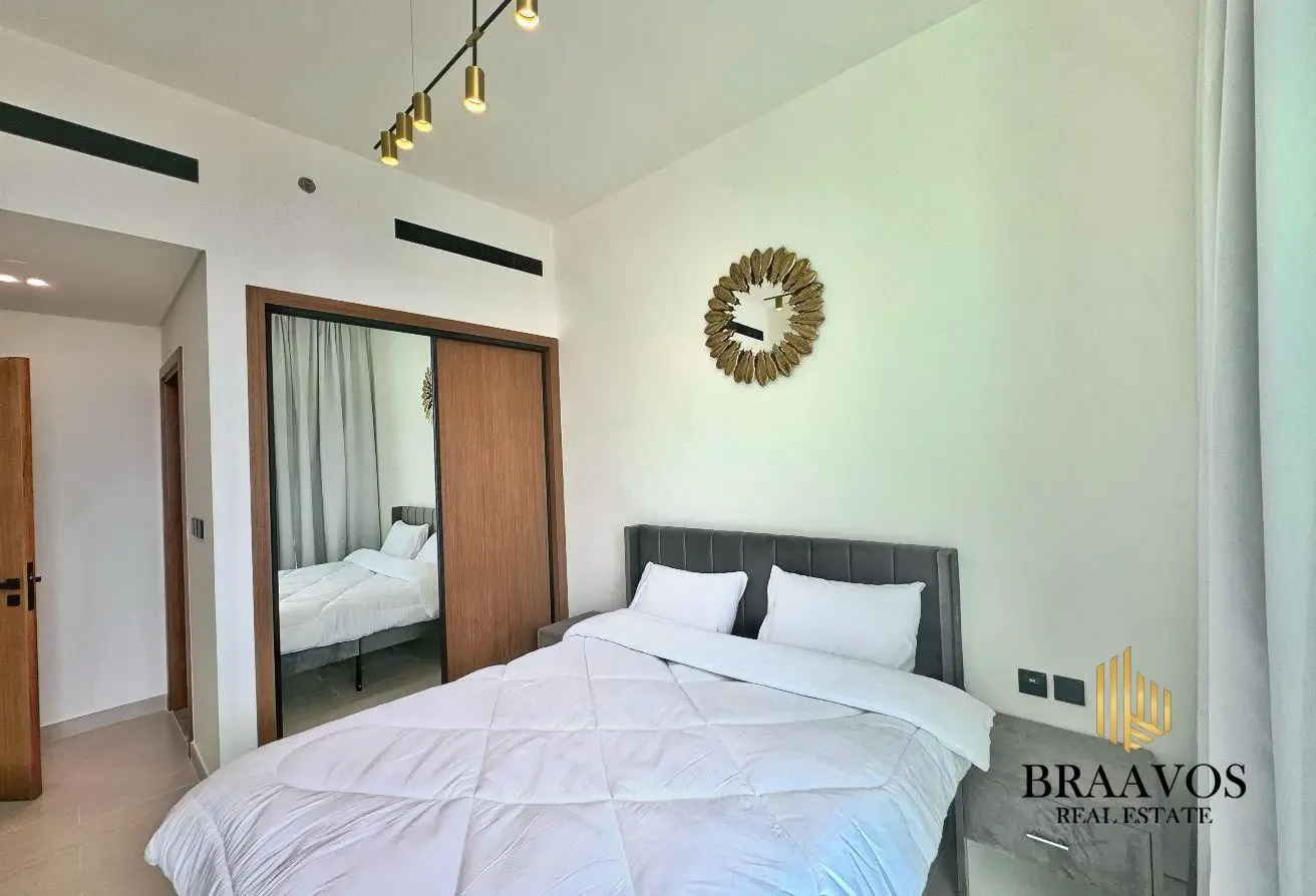 VACANT | FURNISHED | CALL NOW
