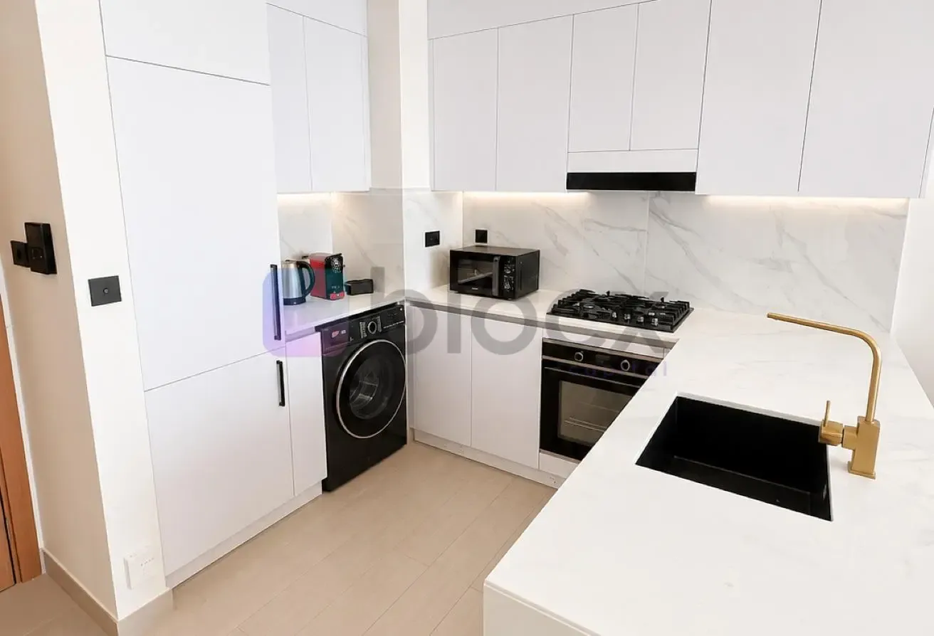 BRAND NEW | FULLY FURNISHED | READY TO MOIVE