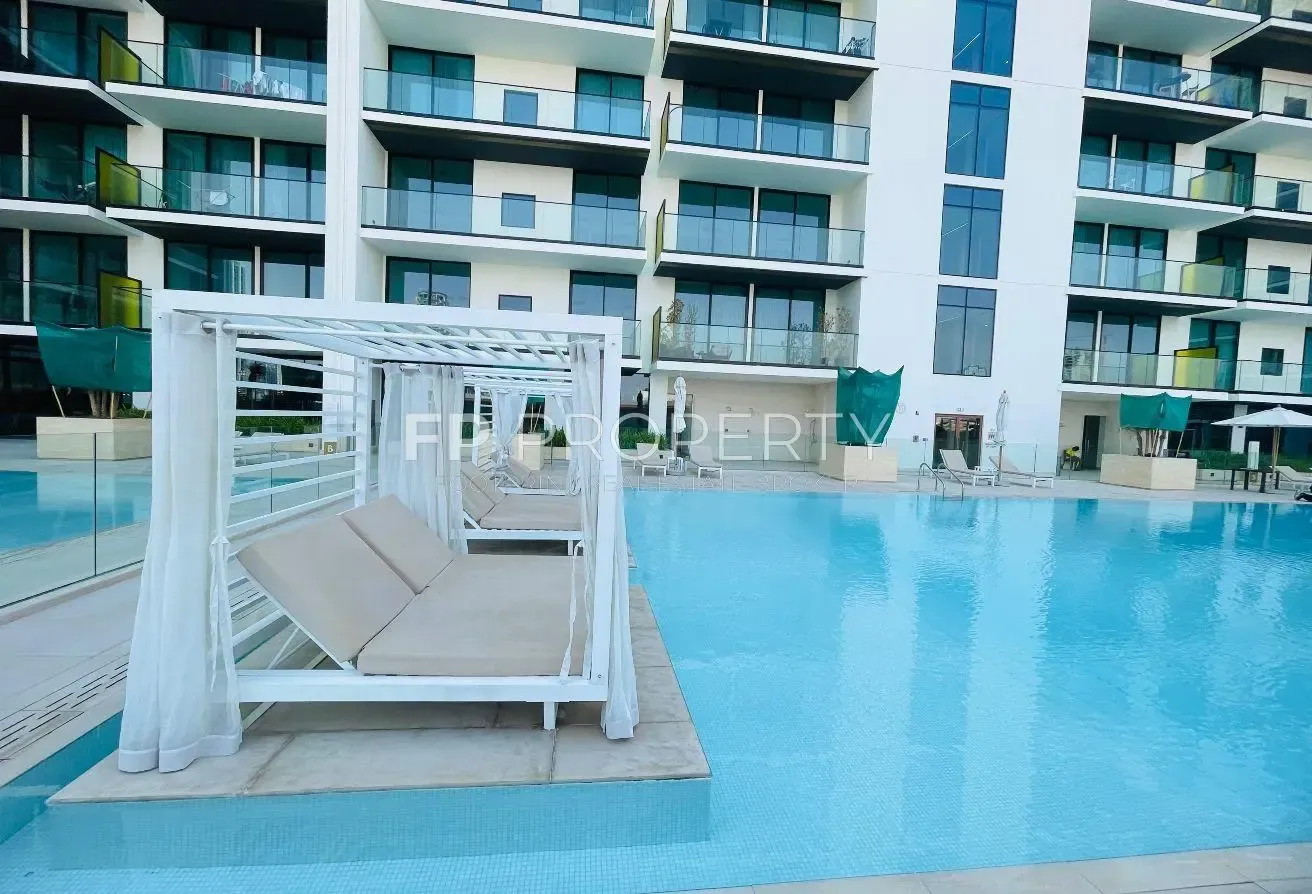 MODREN FULLY FURNISHED 1BHK / PRIME LOCATION / VAC