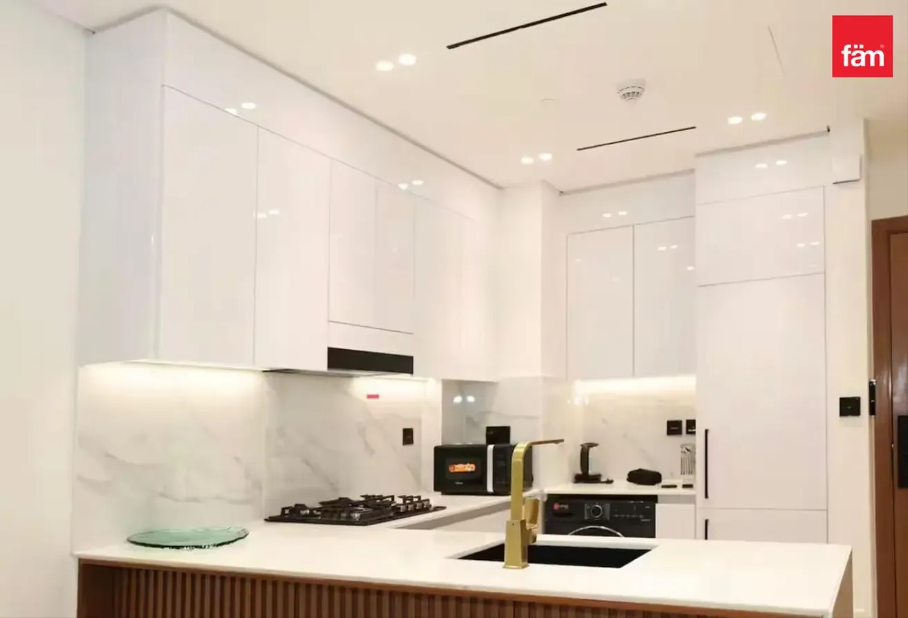 Spacious Layout | Fully Furnished | Vacant
