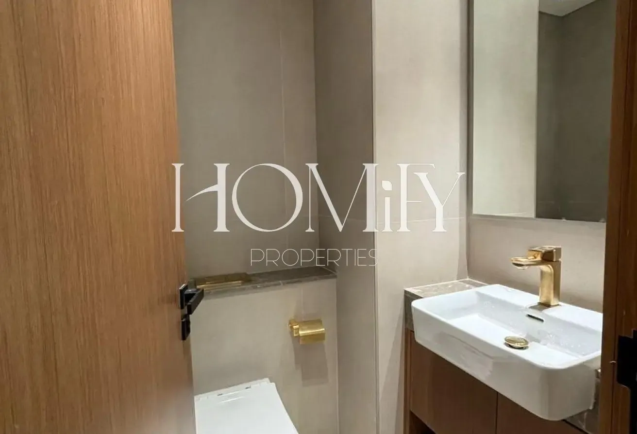 FULLY FURNISHED | SPACIOUS | SMART HOME