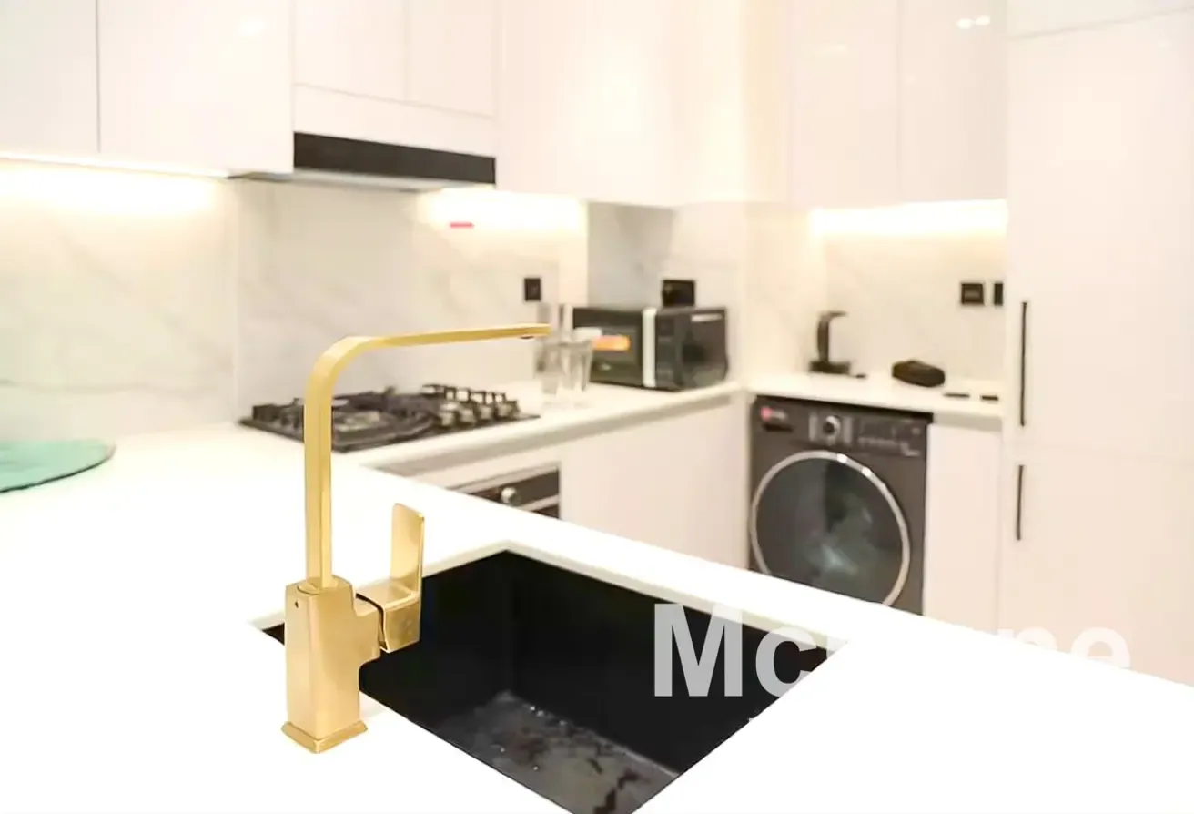 Fully Furnished | Vacant | Modern