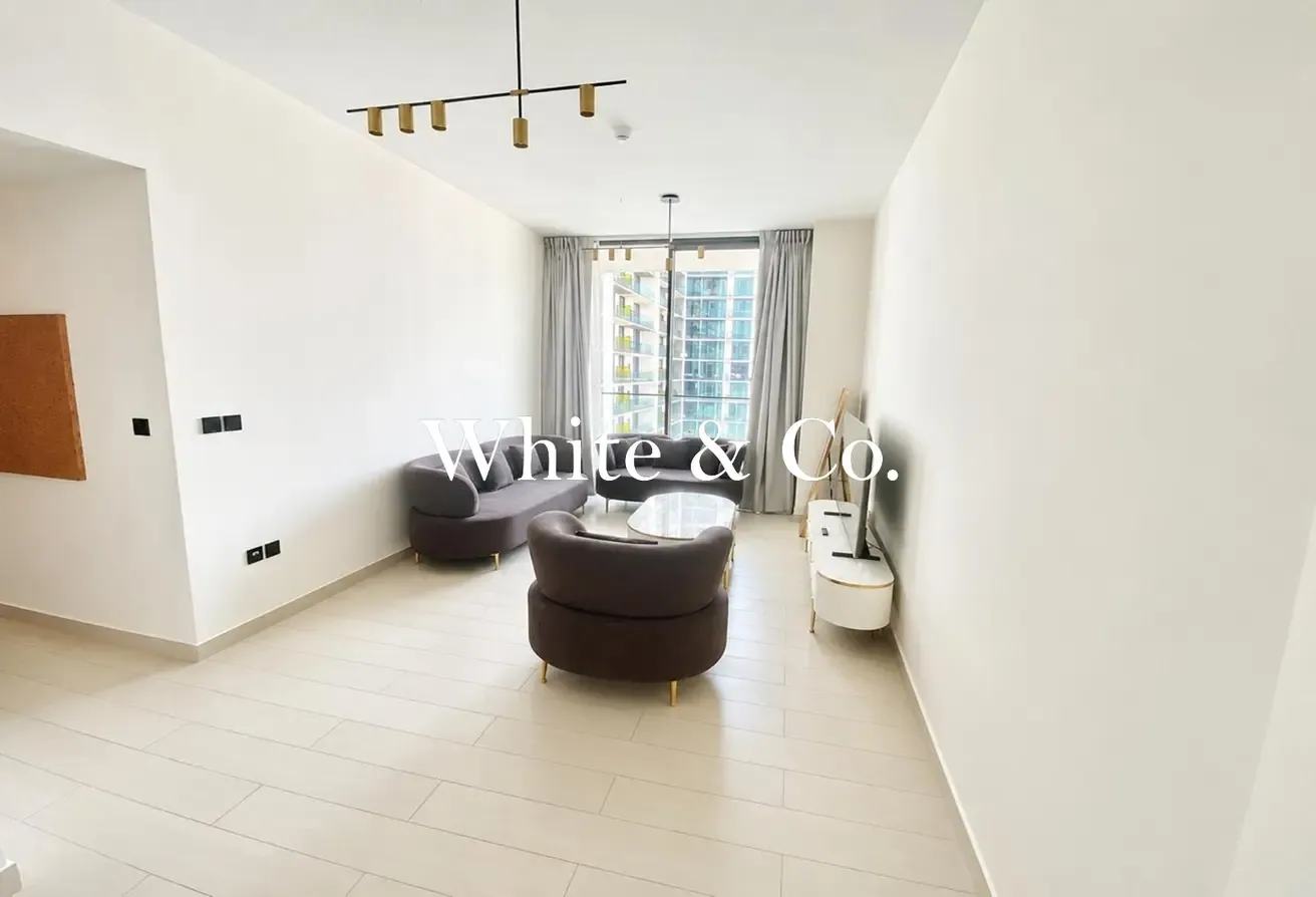 Pool View | Spacious | Luxury | Vacant