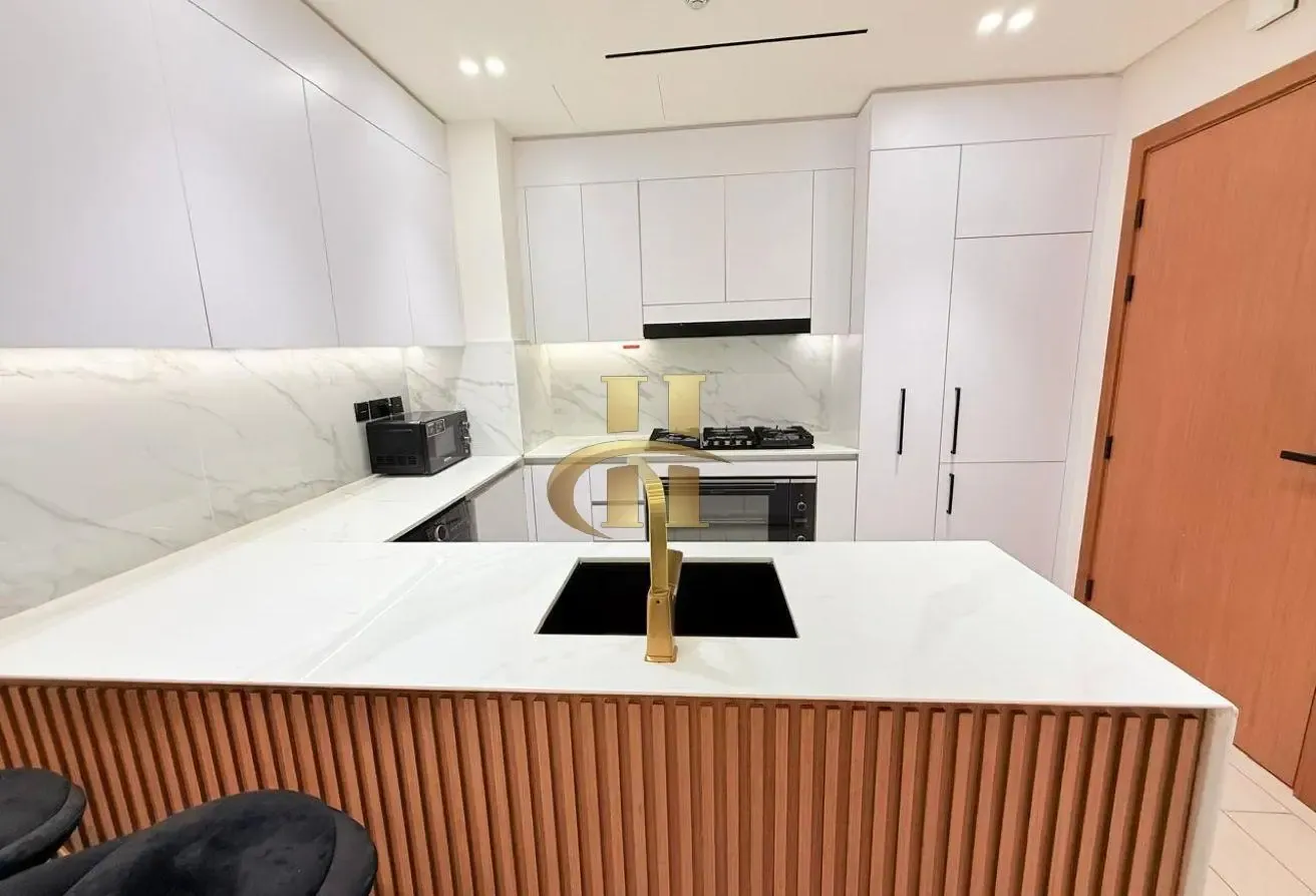 Fully furnished | Pool View | Elegant
