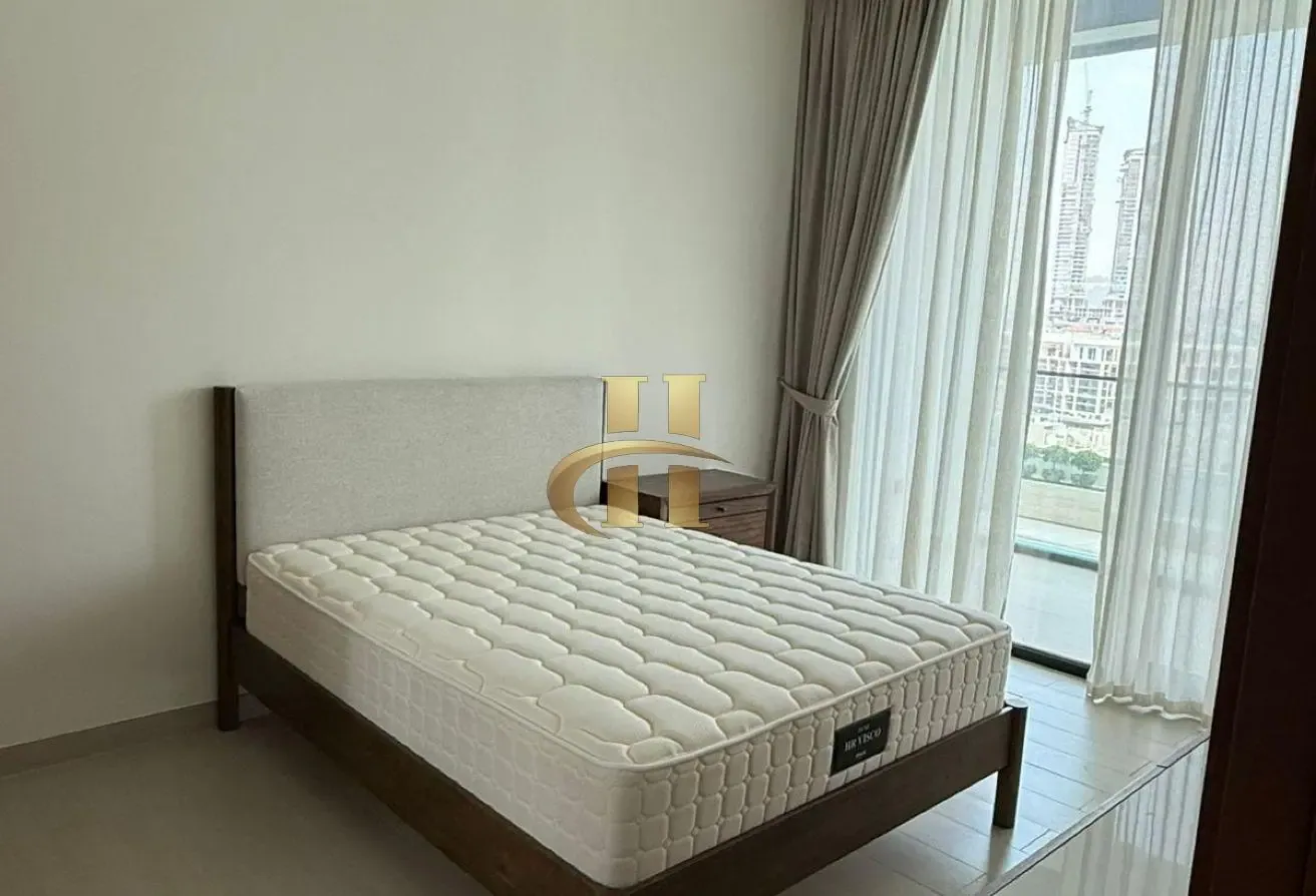 1 BHK | Fully furnished | Pool View | Elegant