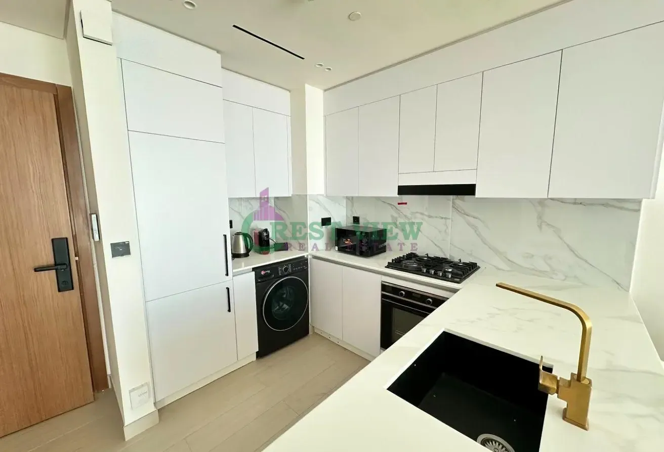 FULLY FURNISHED | BALCONY | MULTIPLE CHEQUES