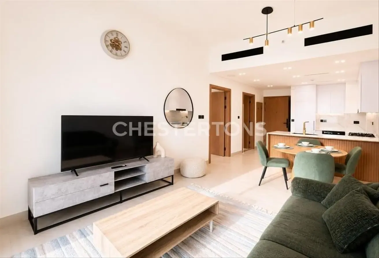 Exclusive | Fully Furnished | Vacant Now