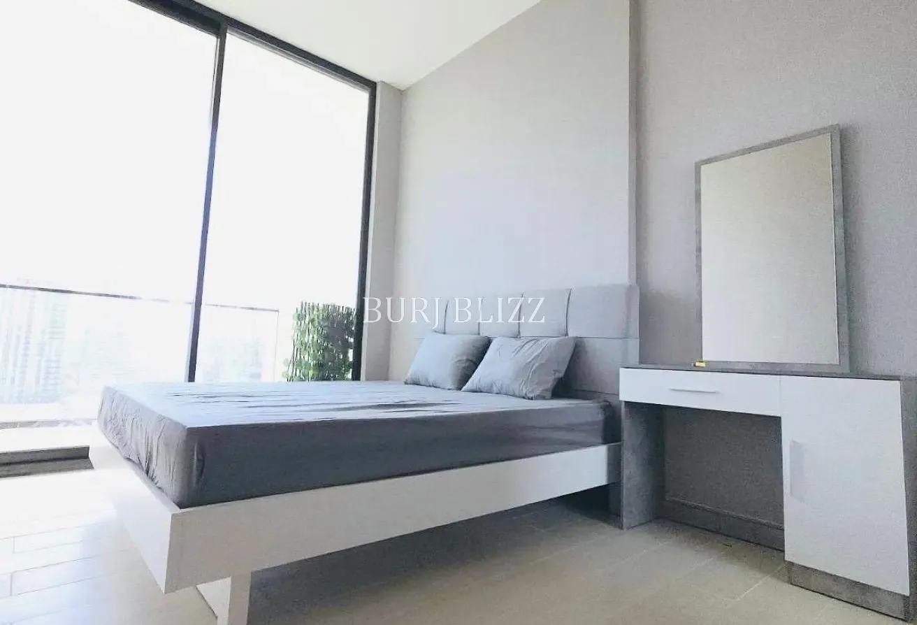 Stunning 1BR | Bright Interiors | Prime Location