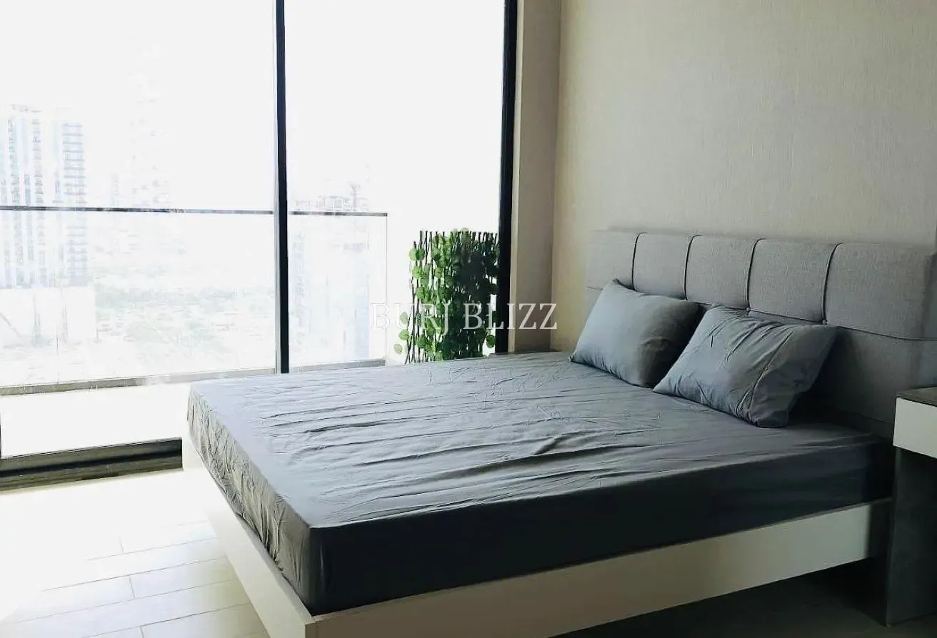 Stunning 1BR | Bright Interiors | Prime Location