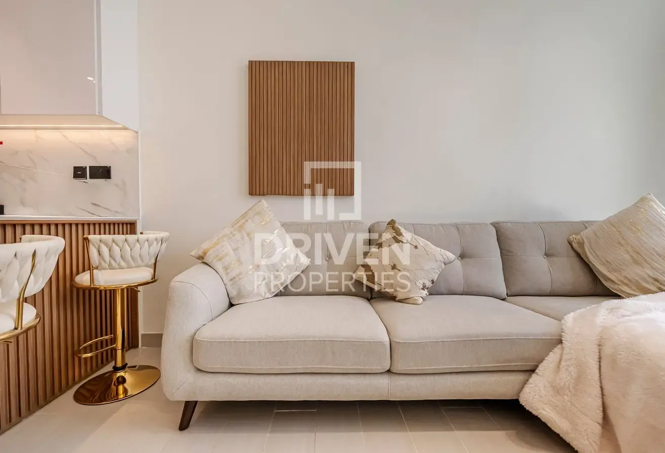 Vacant | Prime Location | Fully Furnished