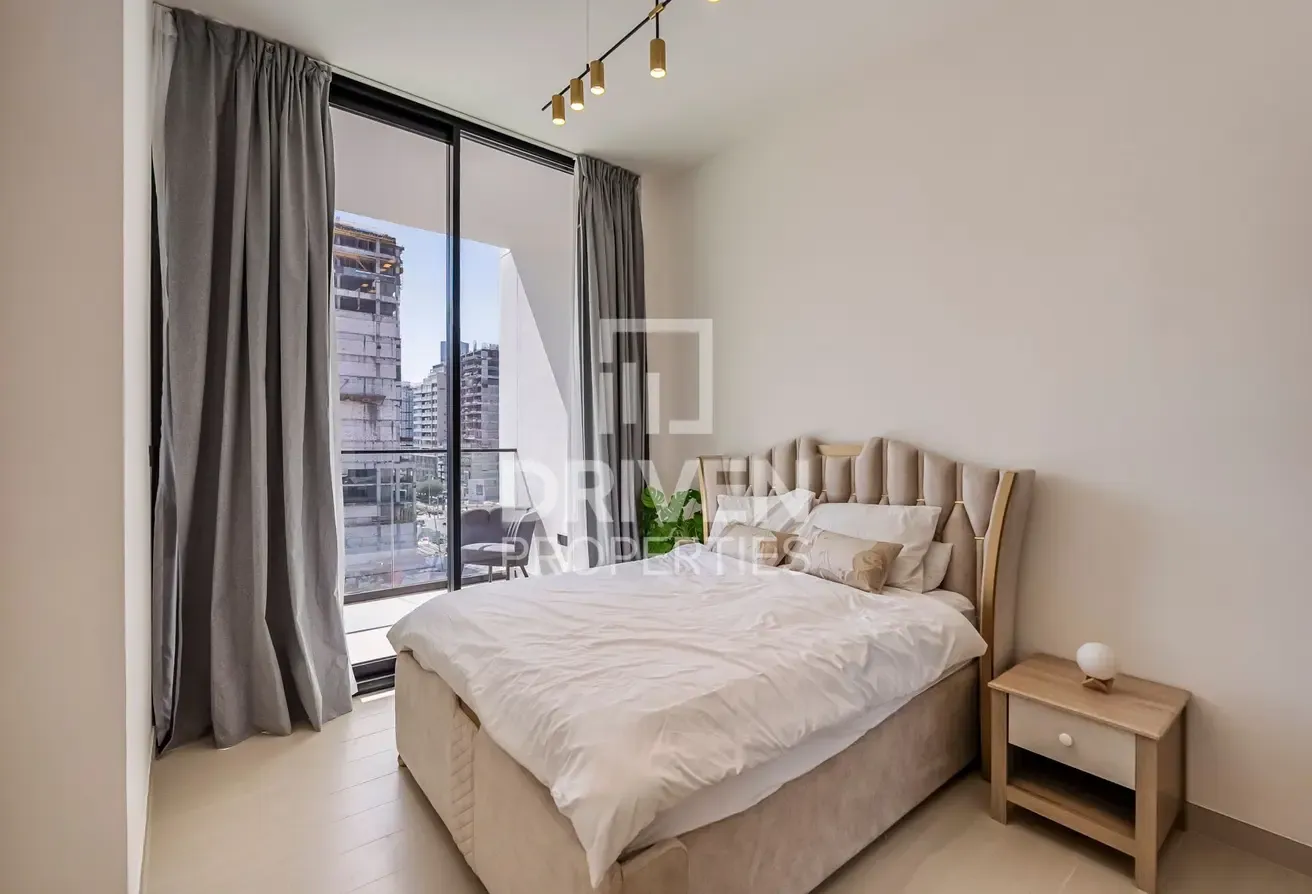 Vacant | Prime Location | Fully Furnished