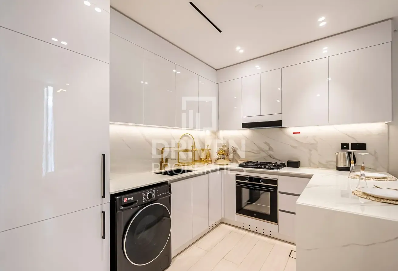 Vacant | Prime Location | Fully Furnished