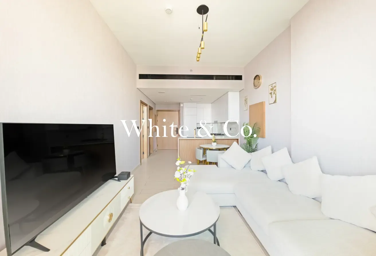 Fully Furnished | High Floor | Spacious