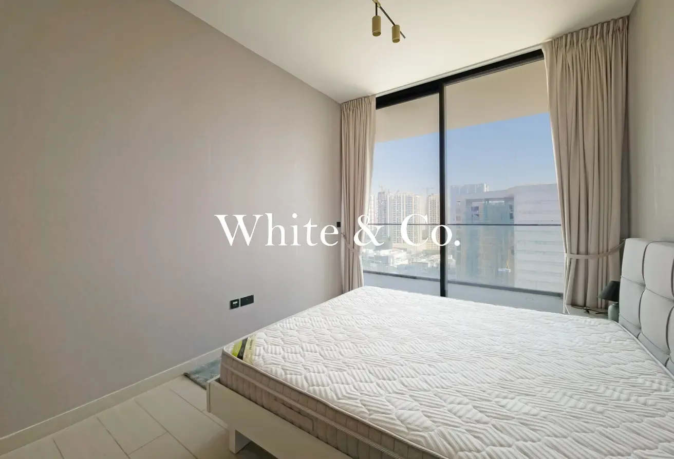 Fully Furnished | High Floor | Spacious