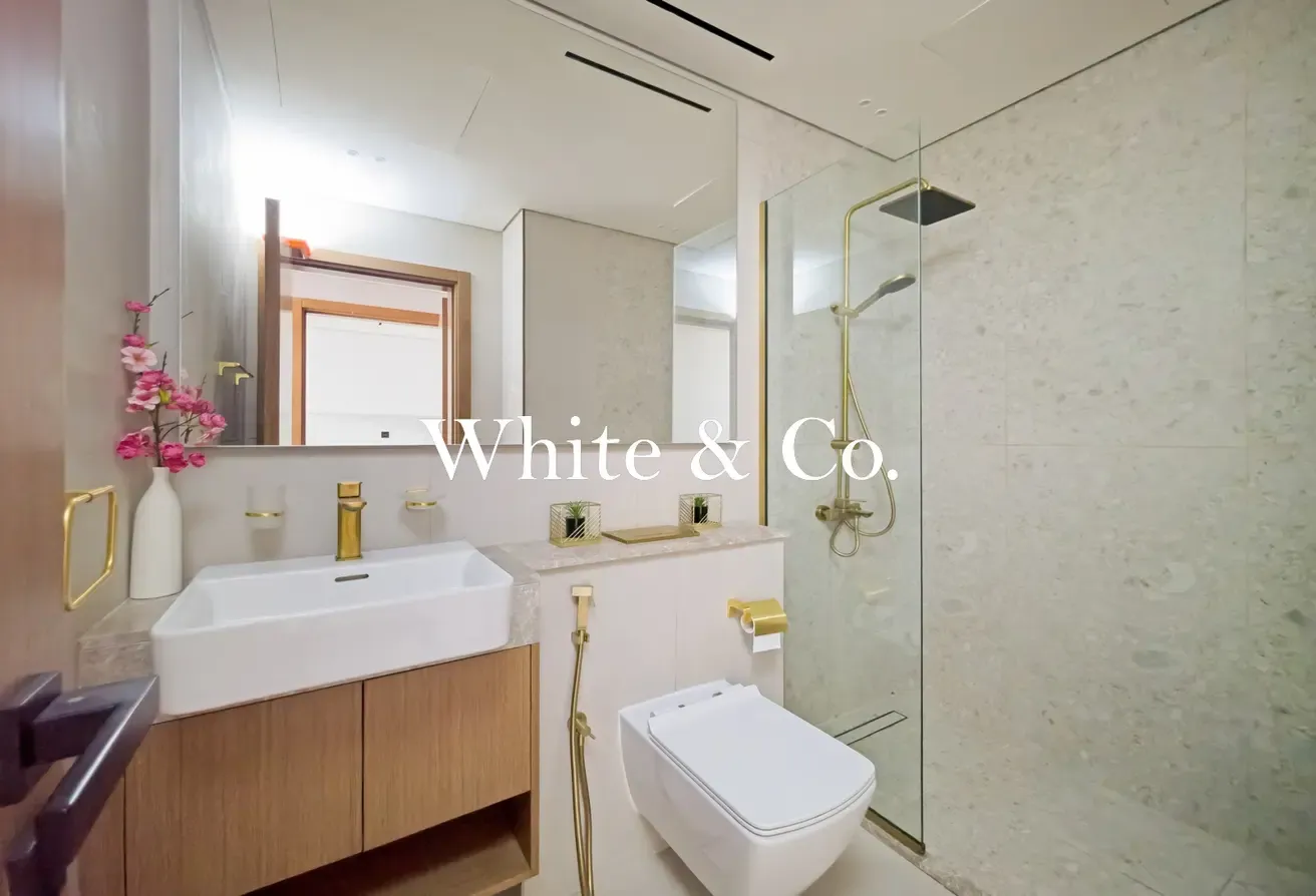 Fully Furnished | High Floor | Spacious