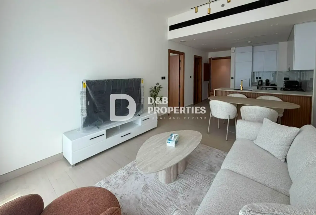 Fully Furnished | Spacious Layout | Vacant