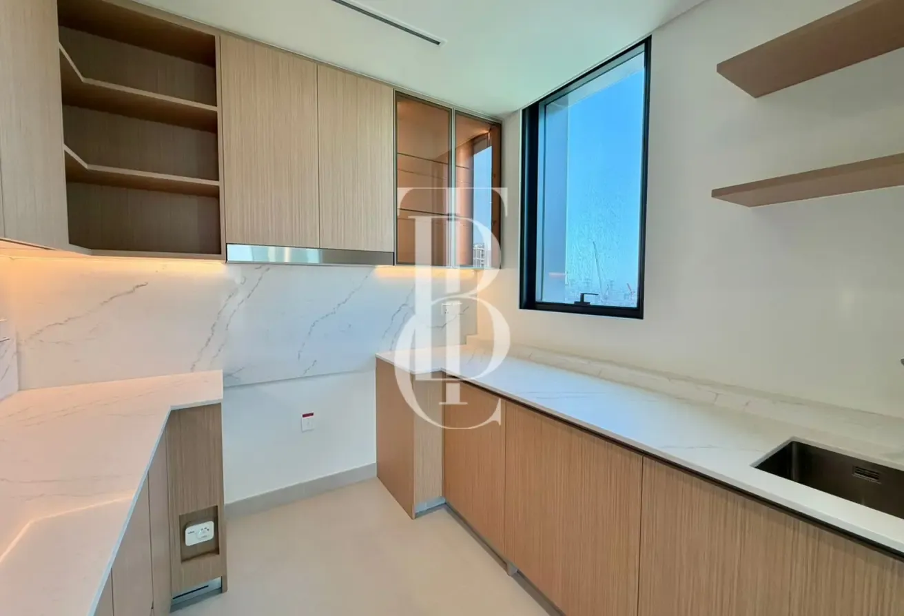 Brand New | Park View | Corner unit