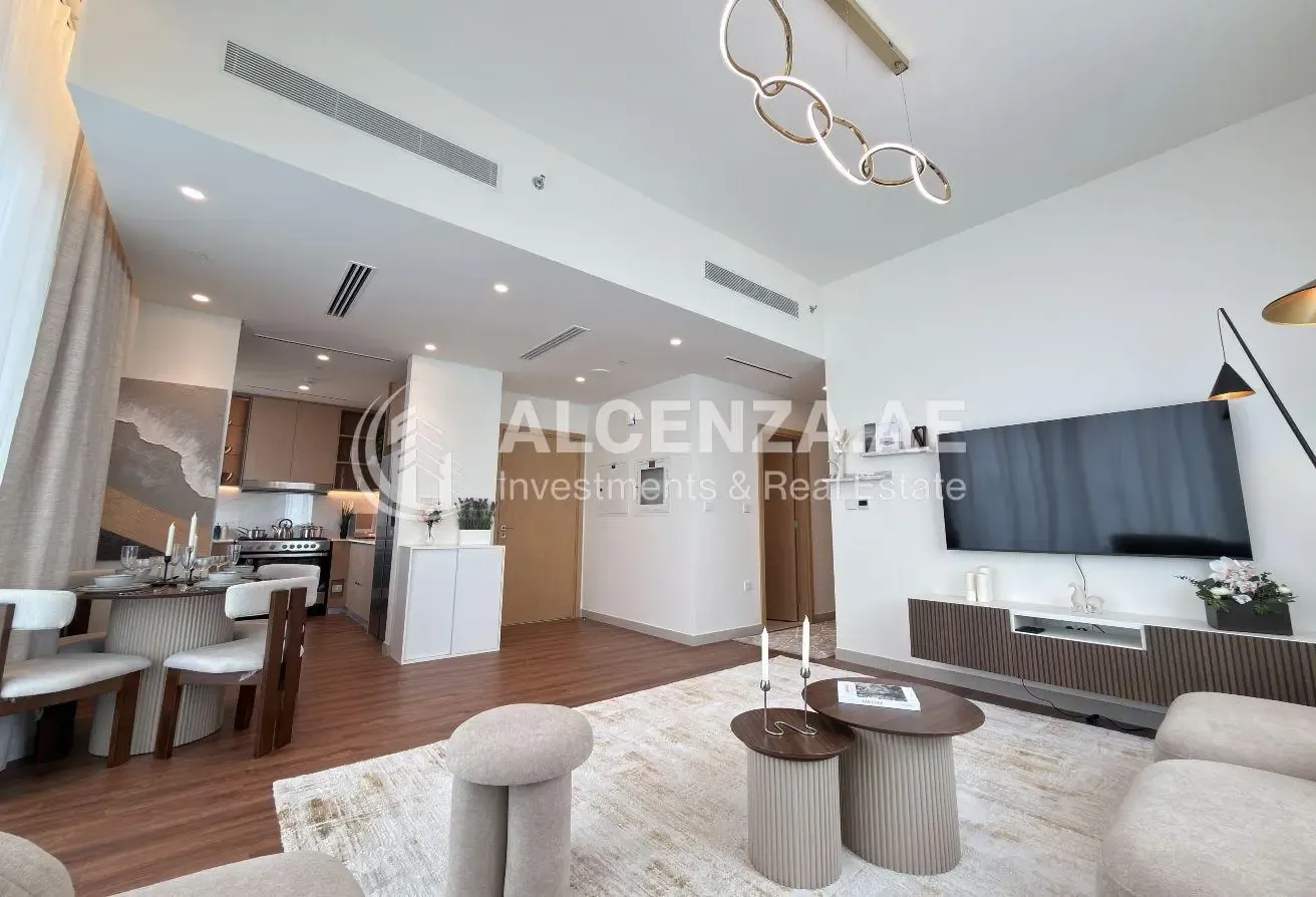Brandnew 3BR | Park and Community View | 6 Cheques