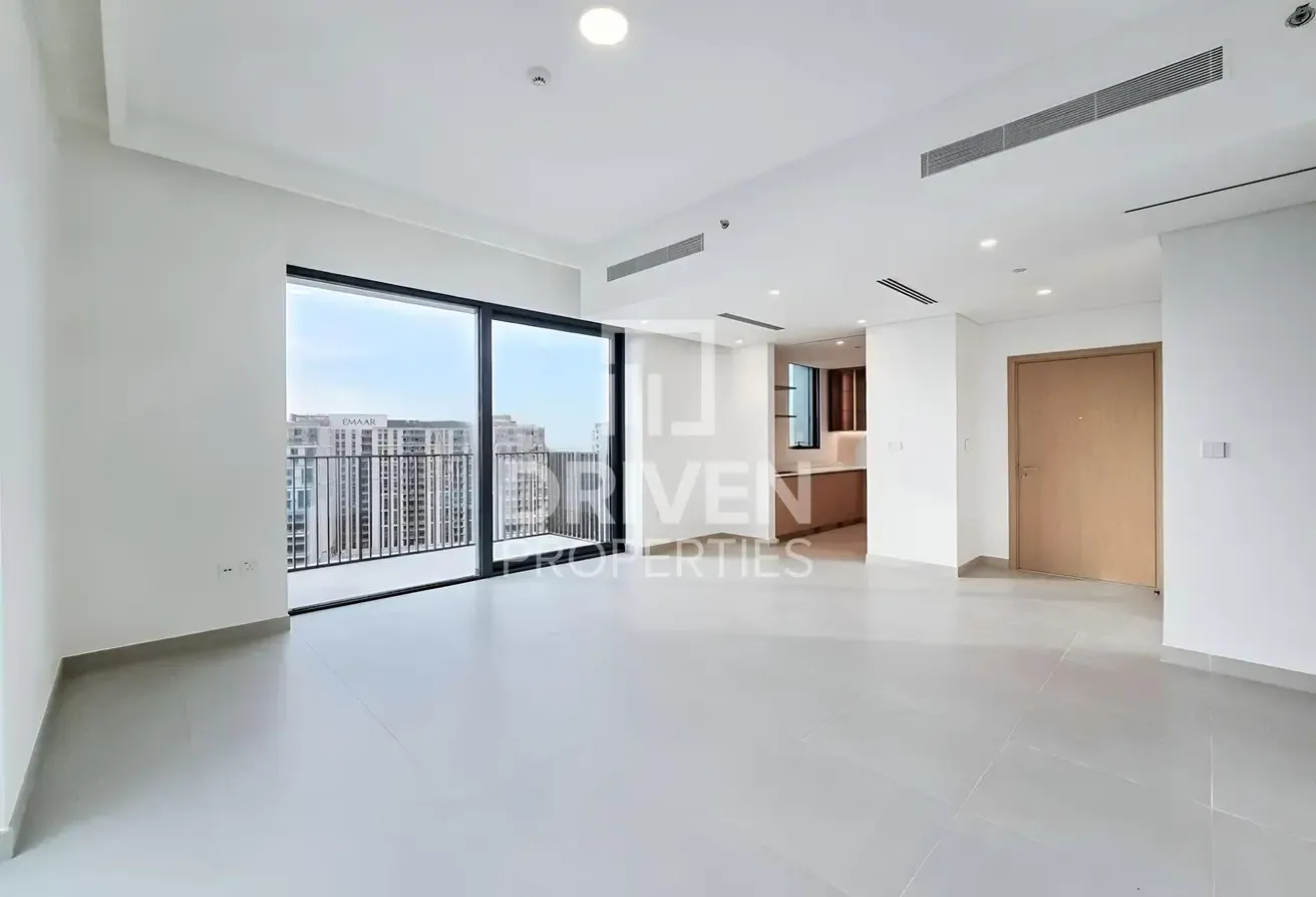 High Floor I Park Views I Ready to Move in
