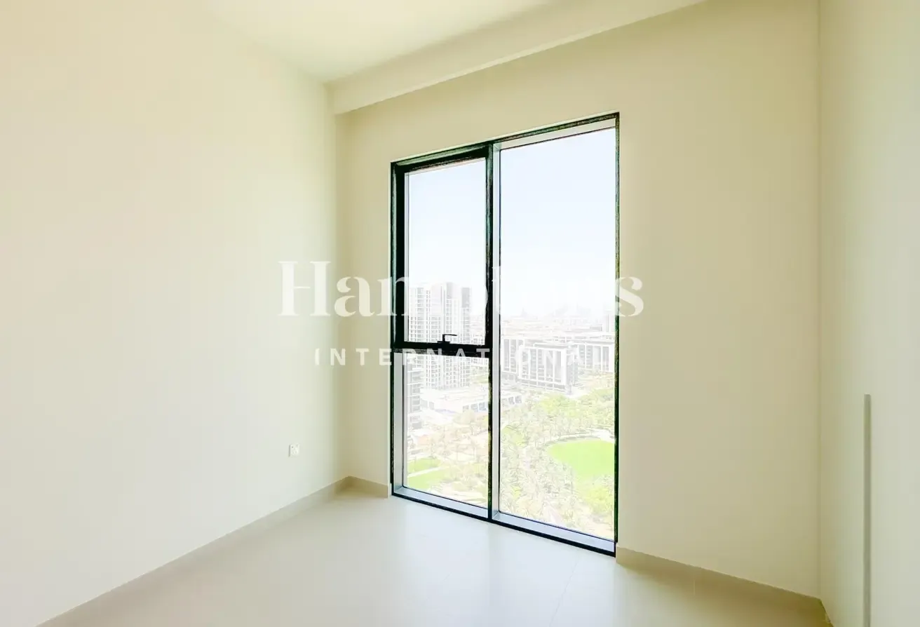 Full Park View | Corner Unit | Brand New