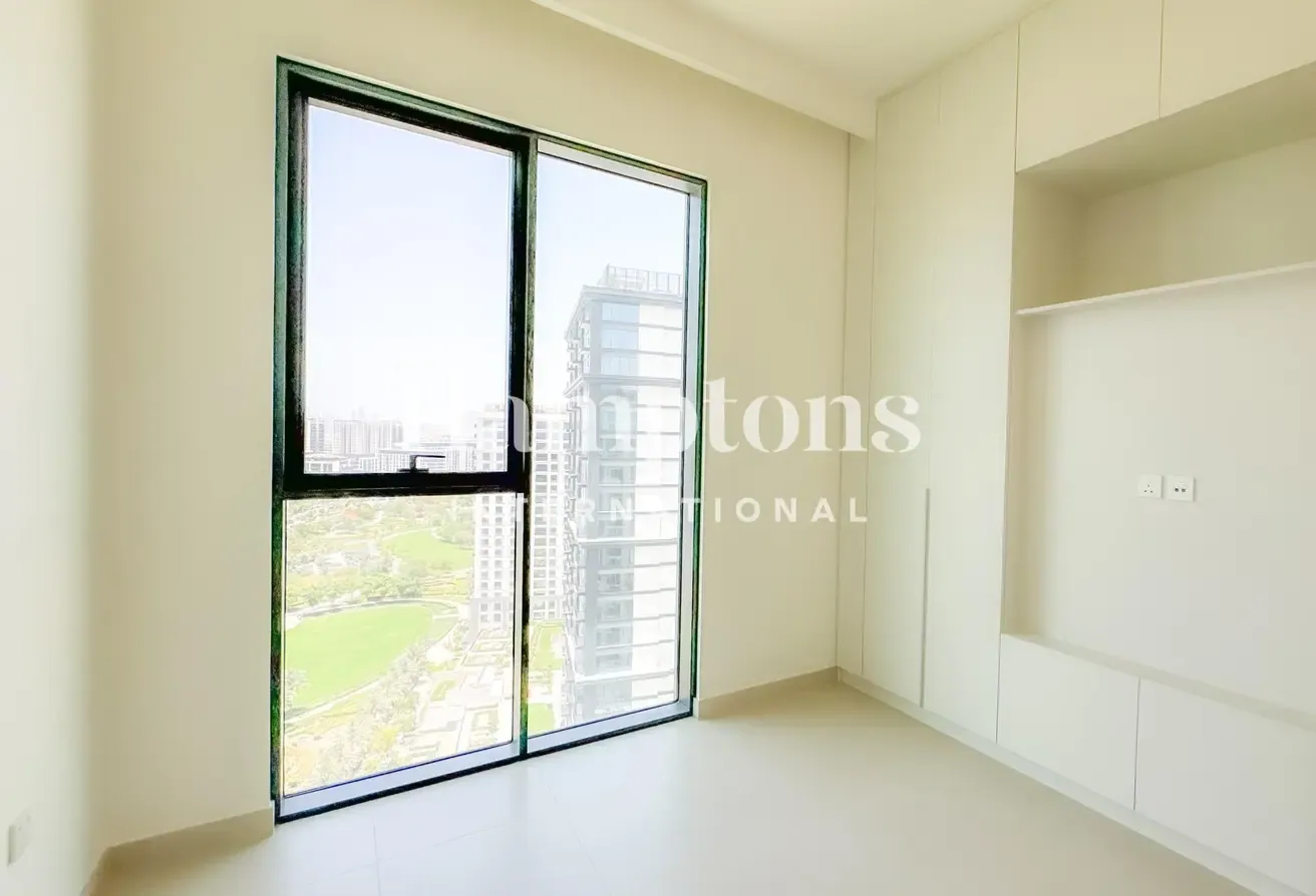 Full Park View | Corner Unit | Brand New