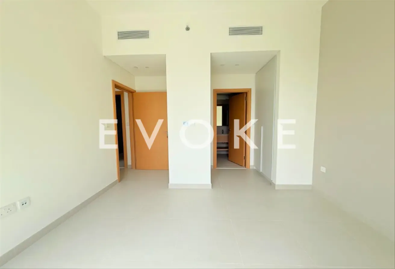 Panoramic Park View | 7 Minutes Walk to Mall