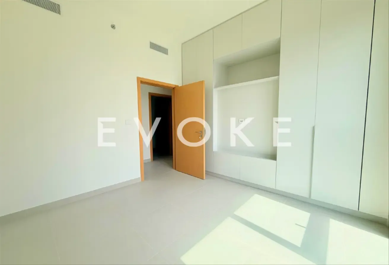 Panoramic Park View | 7 Minutes Walk to Mall