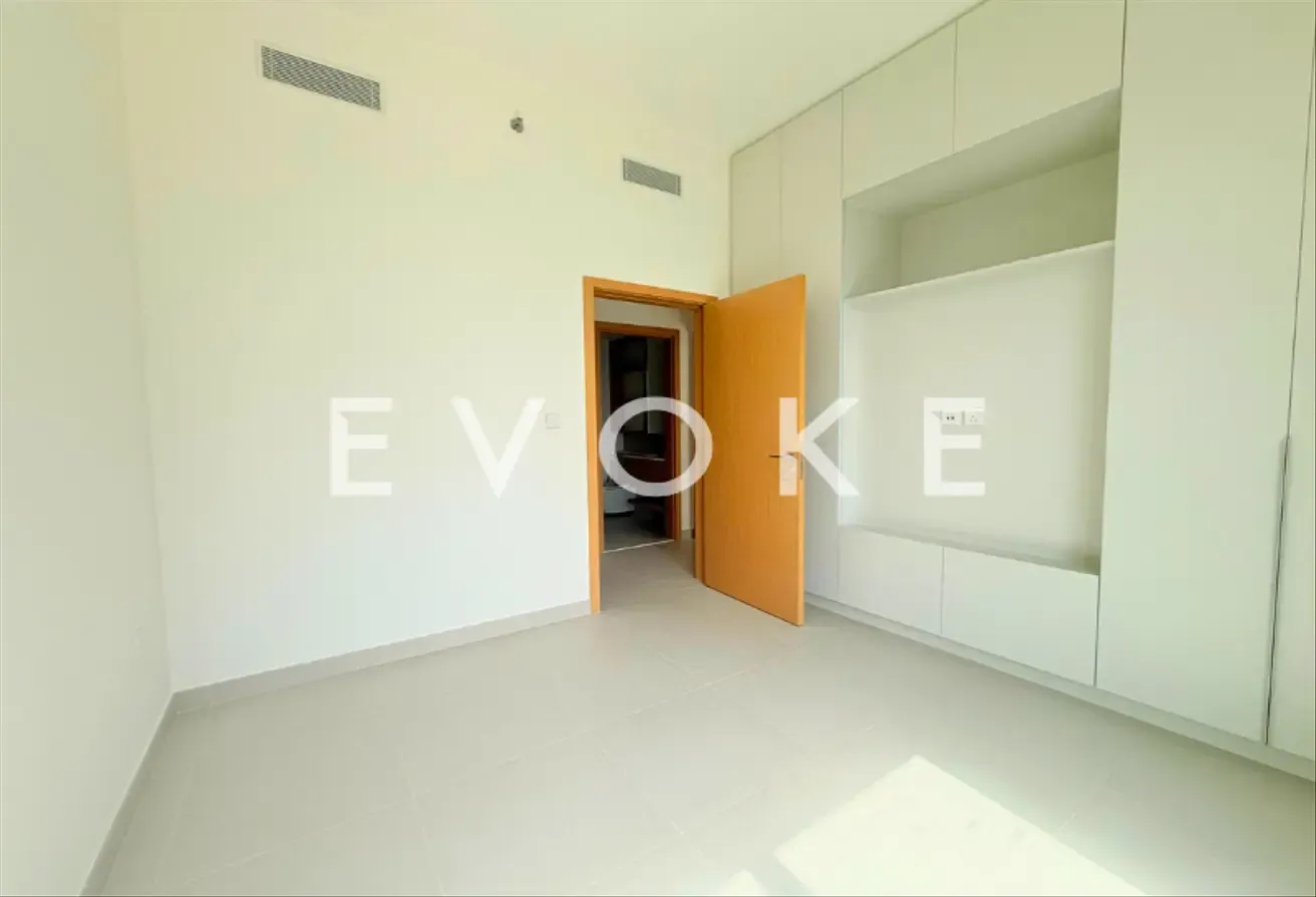 Panoramic Park View | 7 Minutes Walk to Mall