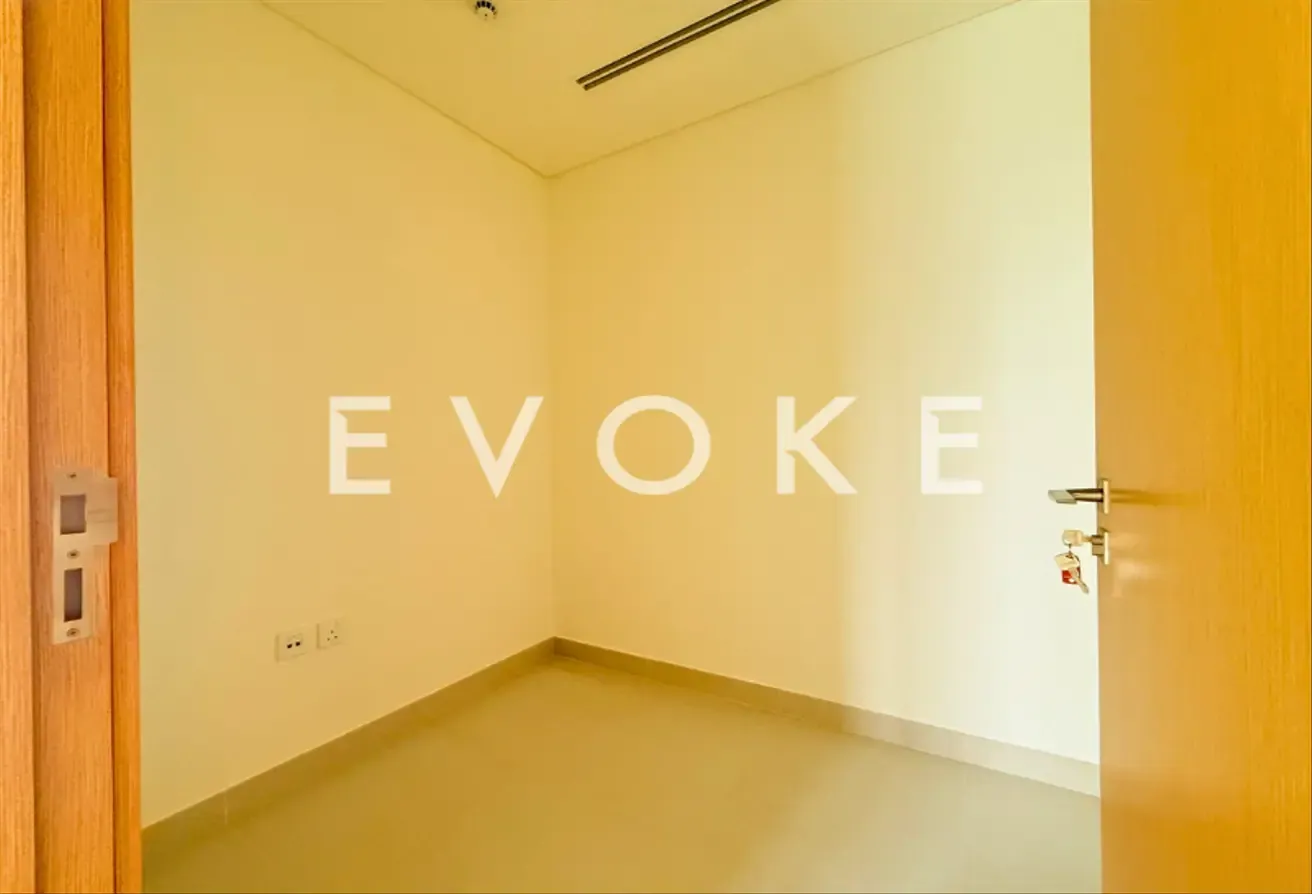 Panoramic Park View | 7 Minutes Walk to Mall